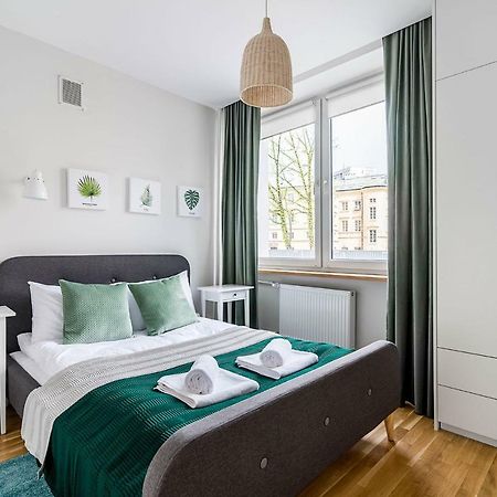 Teatr Wielki 2-Bedroom Apartment Warsawa Bagian luar foto